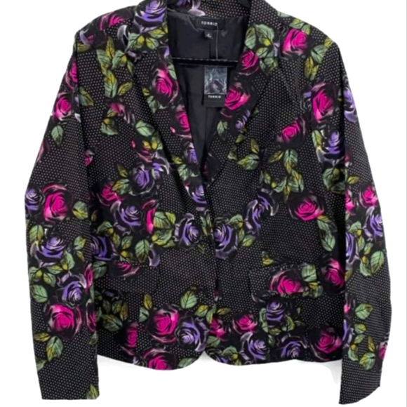 torrid Jackets & Blazers - TORRID sz 2 black Blazer Jacket, floral lined stretch